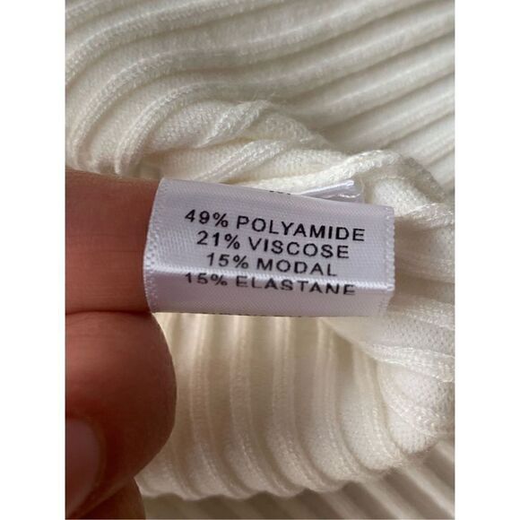 Lumière Puff-Sleeve Ribbed Knit Tee - Picture 7 of 10